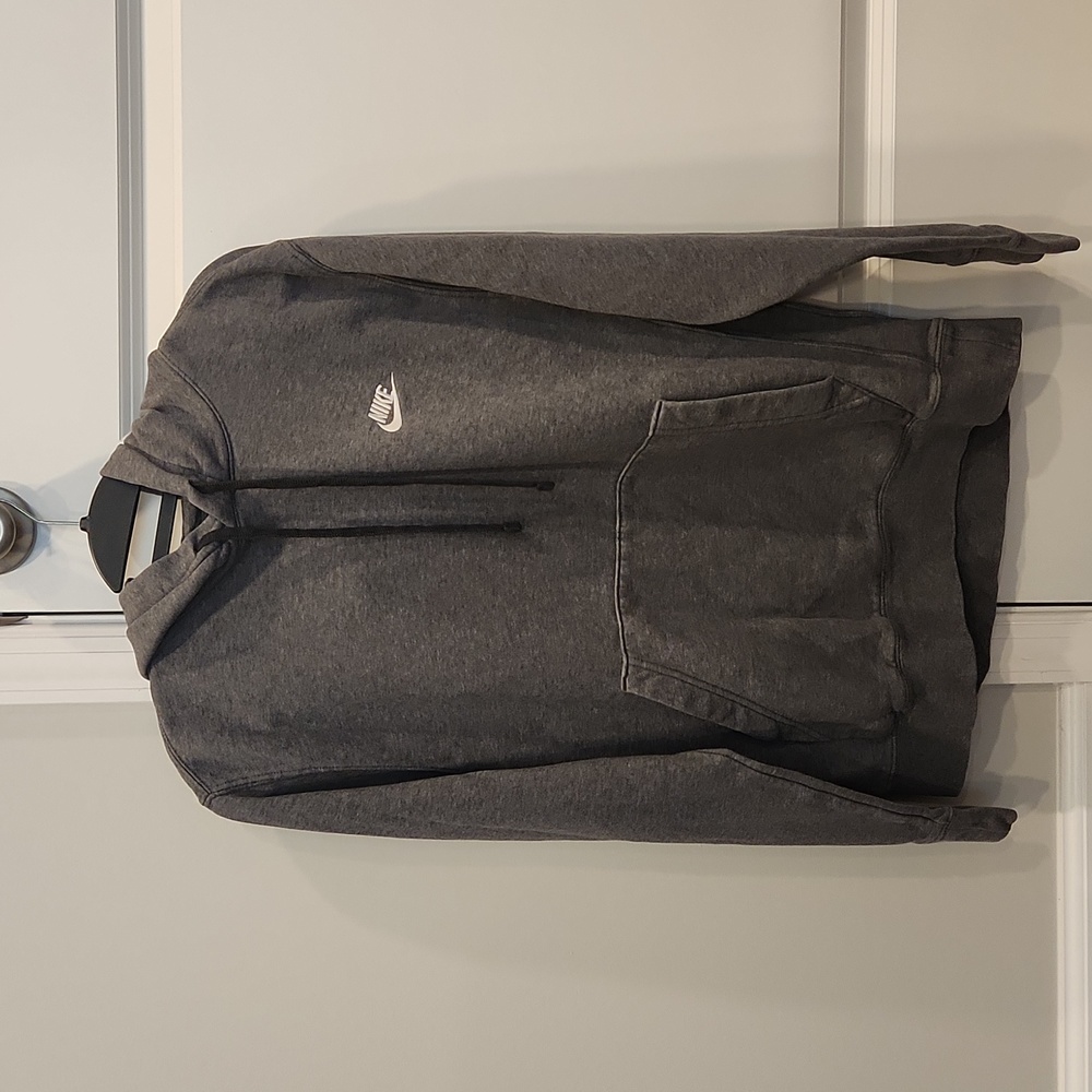 Nike women's hoodie. Size small. Gray